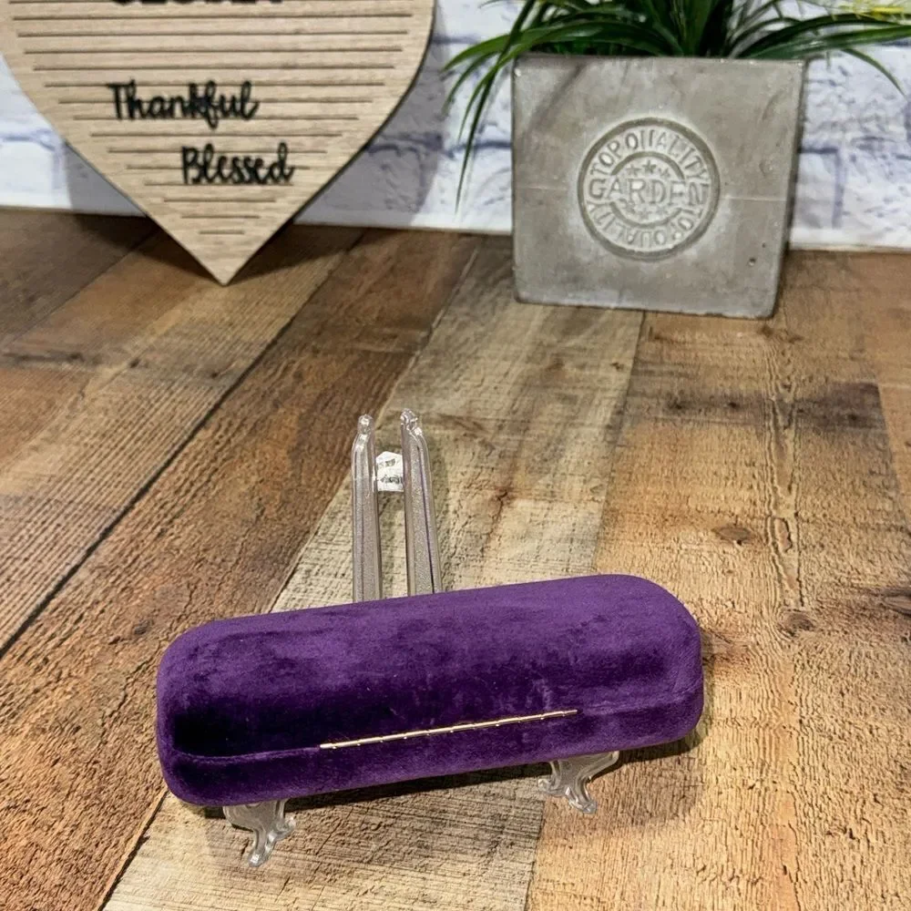 Gucci Purple Velvet Sunglasses Eyeglasses Case.